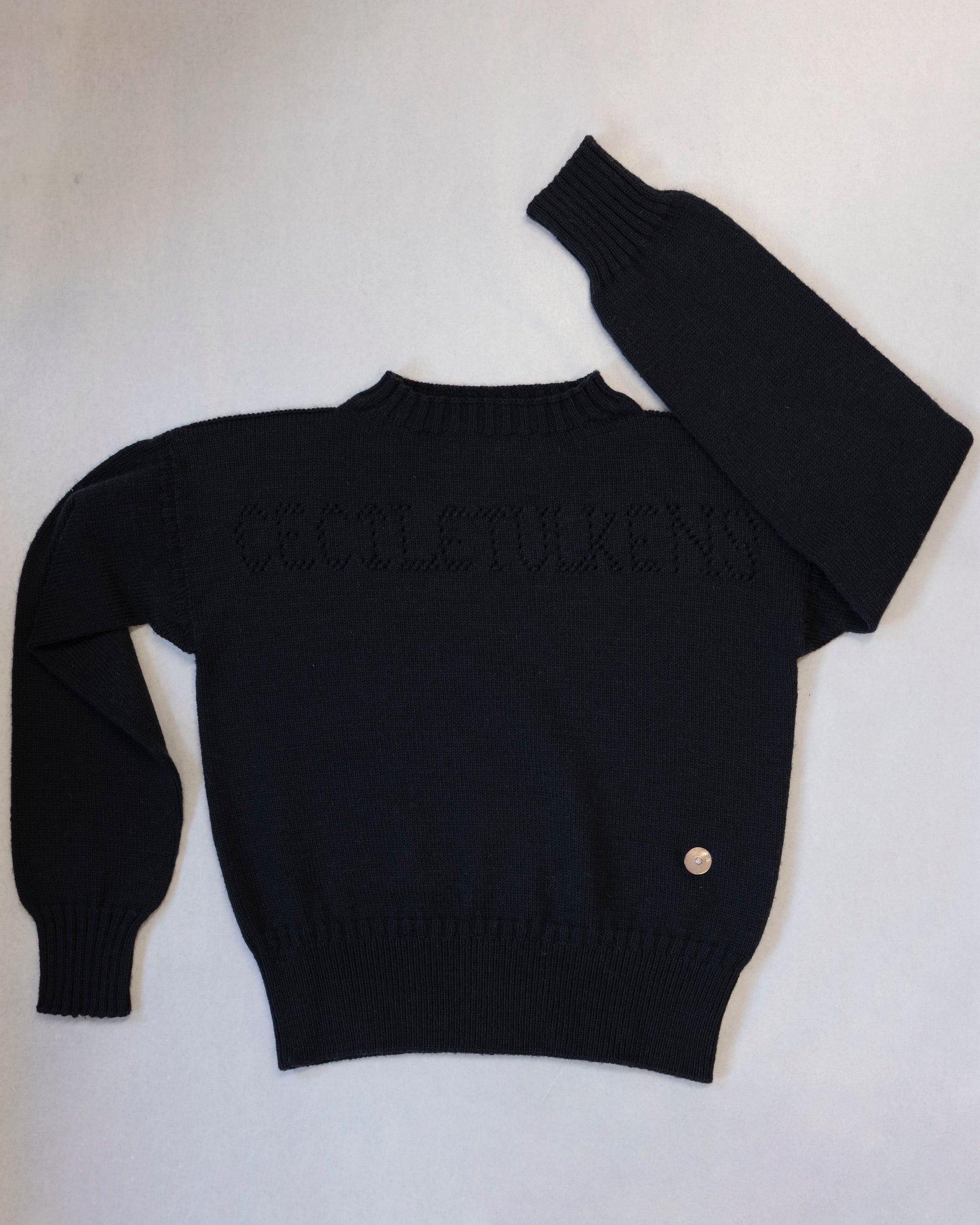 POINTELLE GANSEY IN BLACK