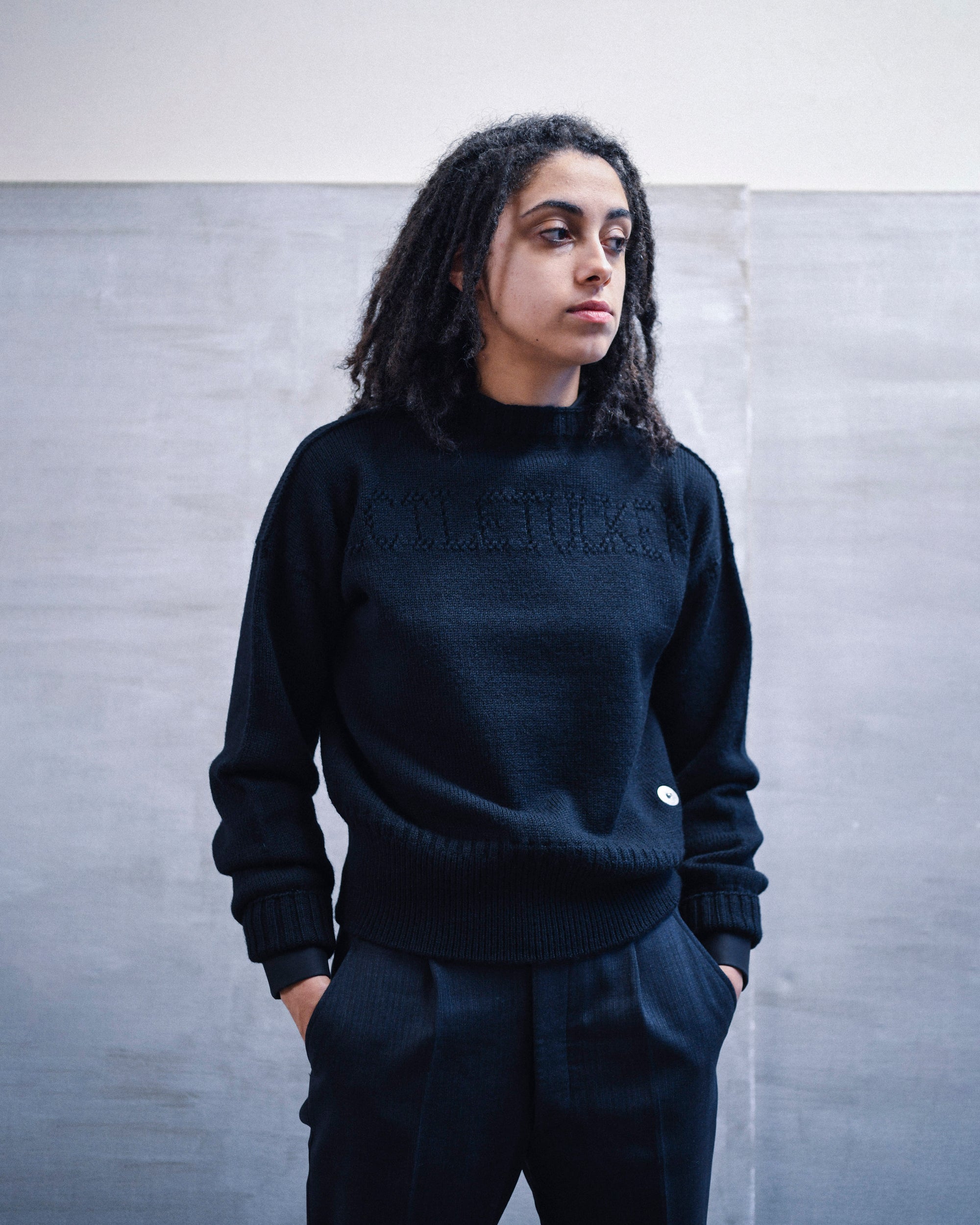 POINTELLE GANSEY IN BLACK