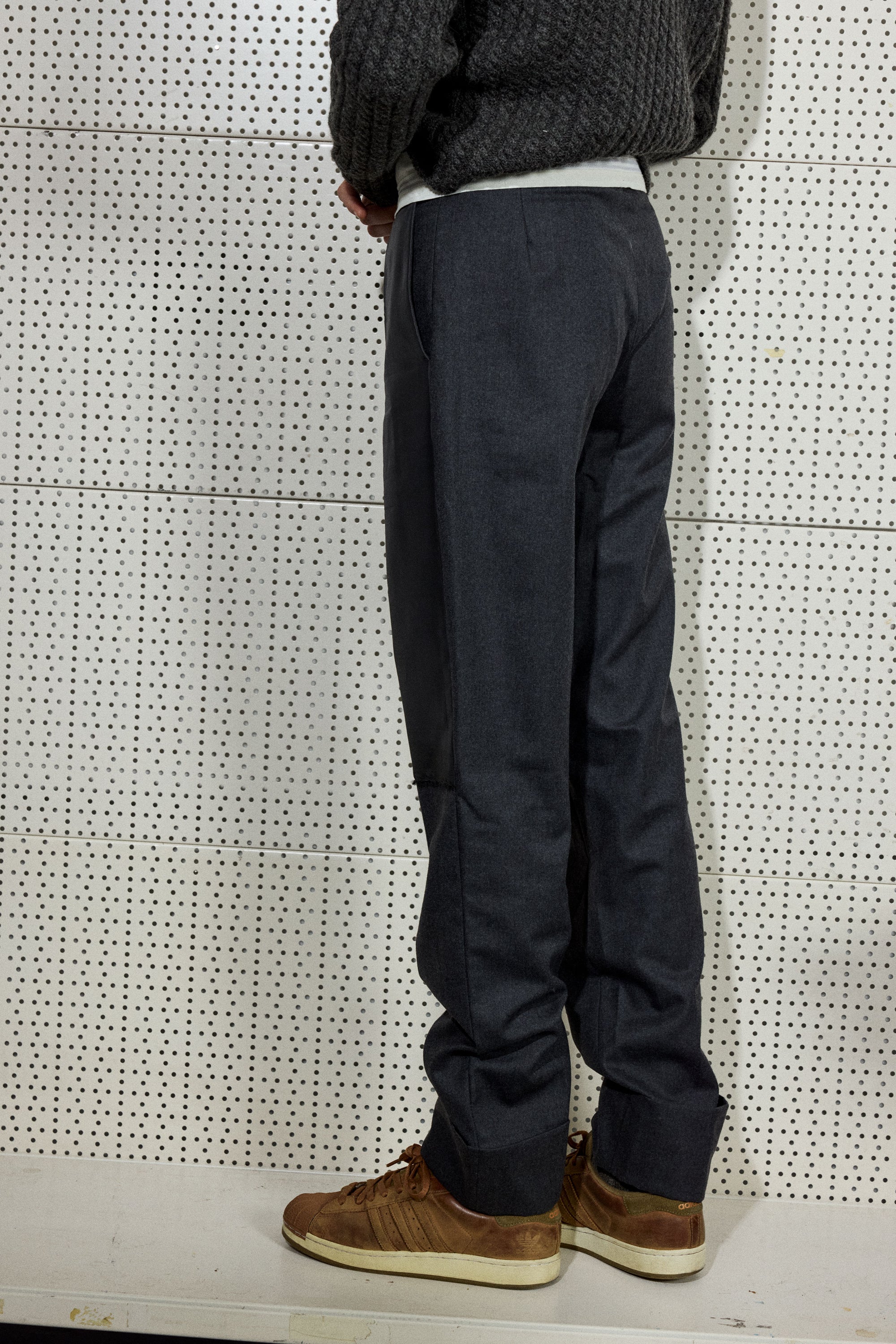 APRON TROUSERS IN UNIFORM GREY