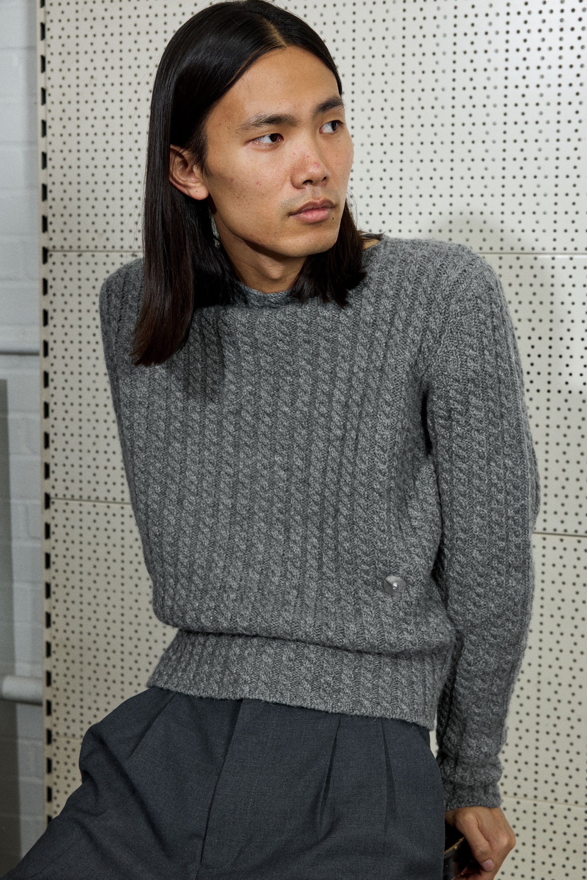 2X2 CABLE PULLOVER IN MID GREY