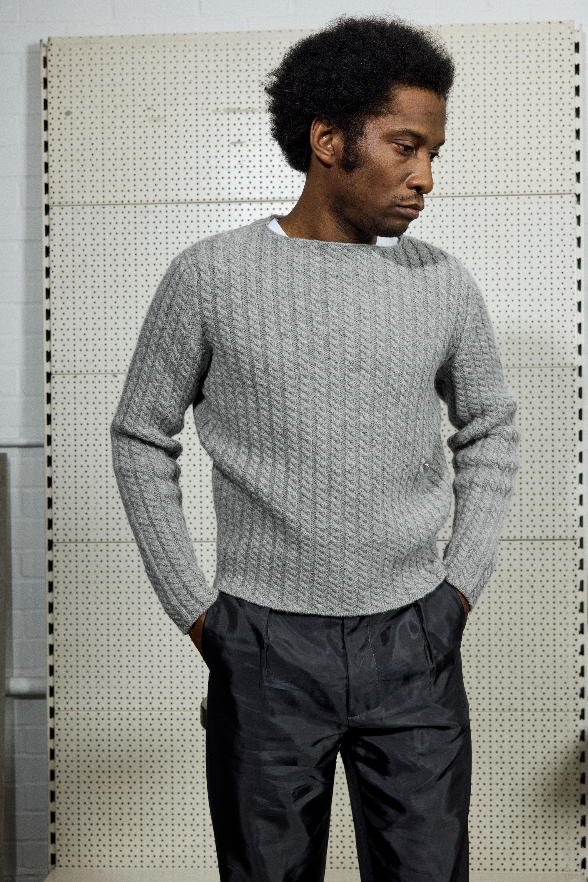 2X2 CABLE PULLOVER IN SILVER