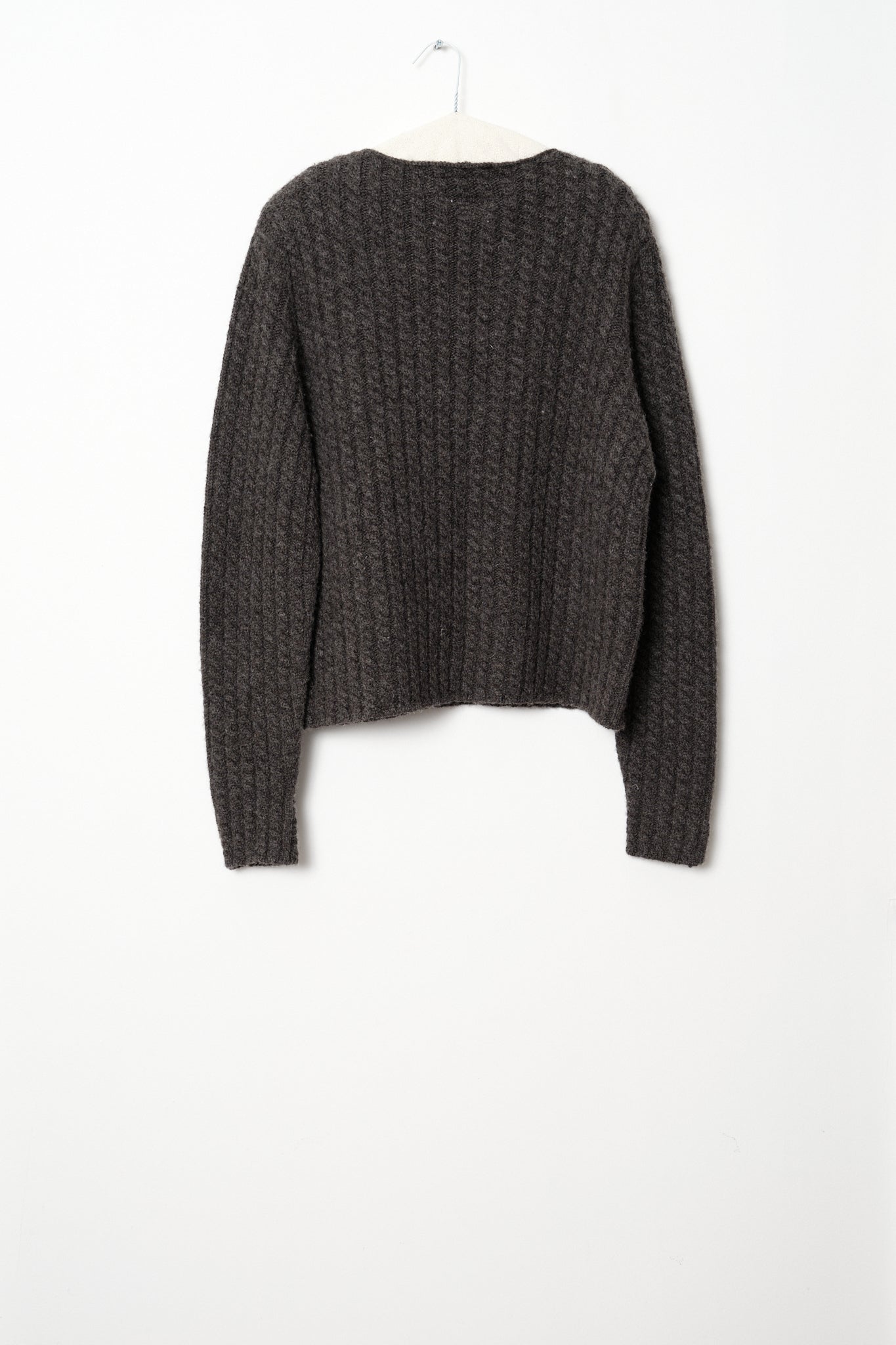 2X2 CABLE PULLOVER IN UNIFORM GREY