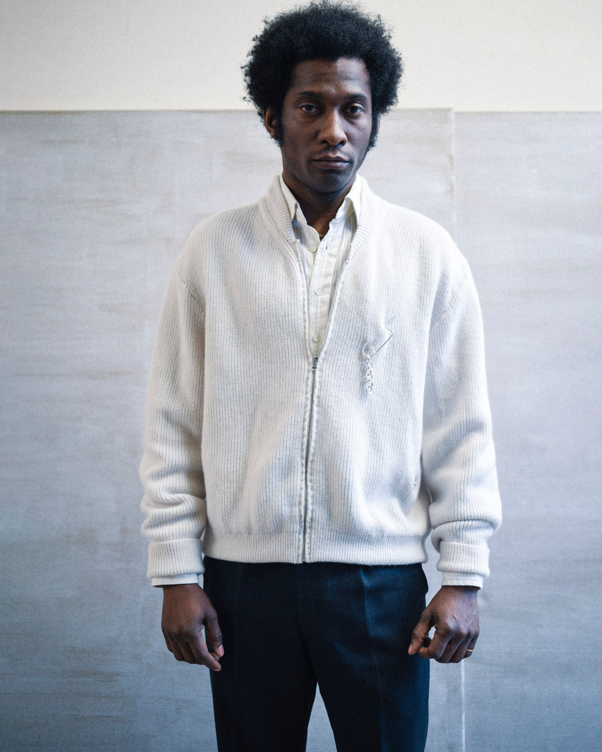 LAMBSWOOL ZIP-UP IN SILVER