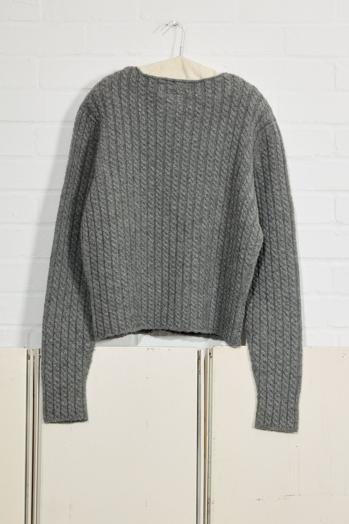 2X2 CABLE PULLOVER IN MID GREY